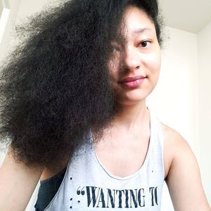 Meet your Posher, Raelinda